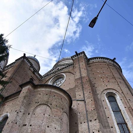 Prato Della Valle Studio Padova Exterior photo